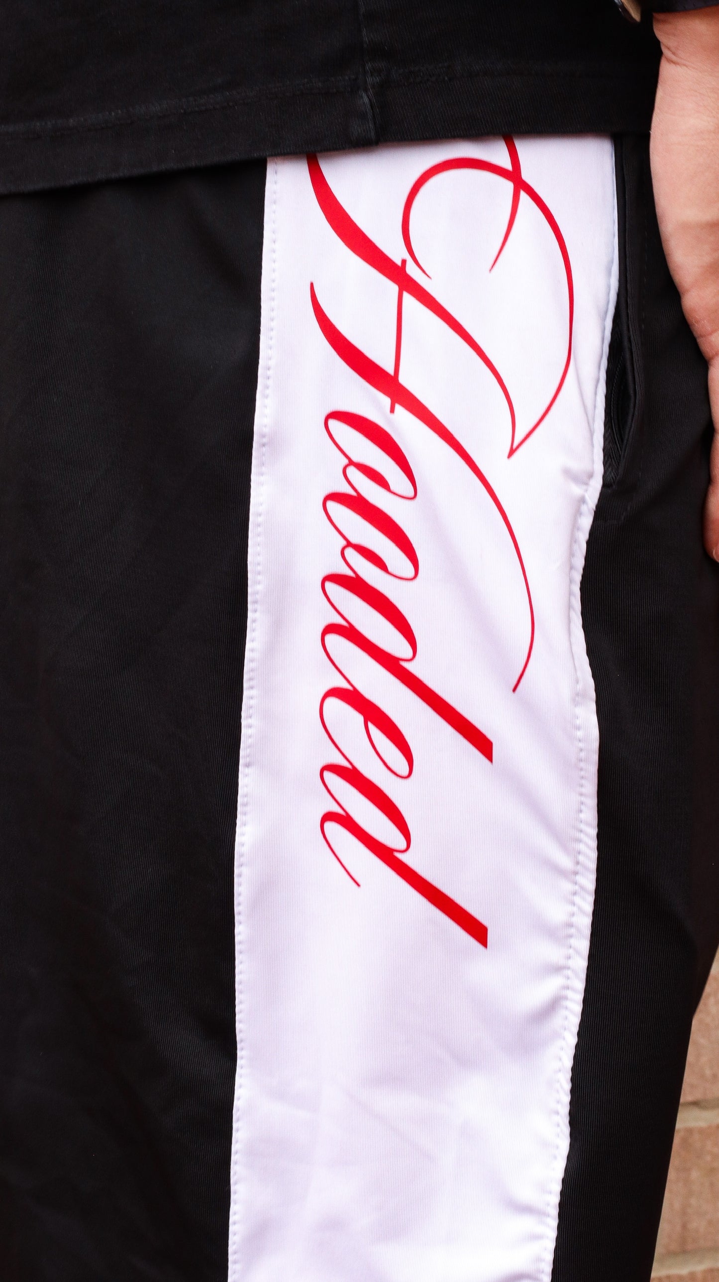 Firma Roja Black Short