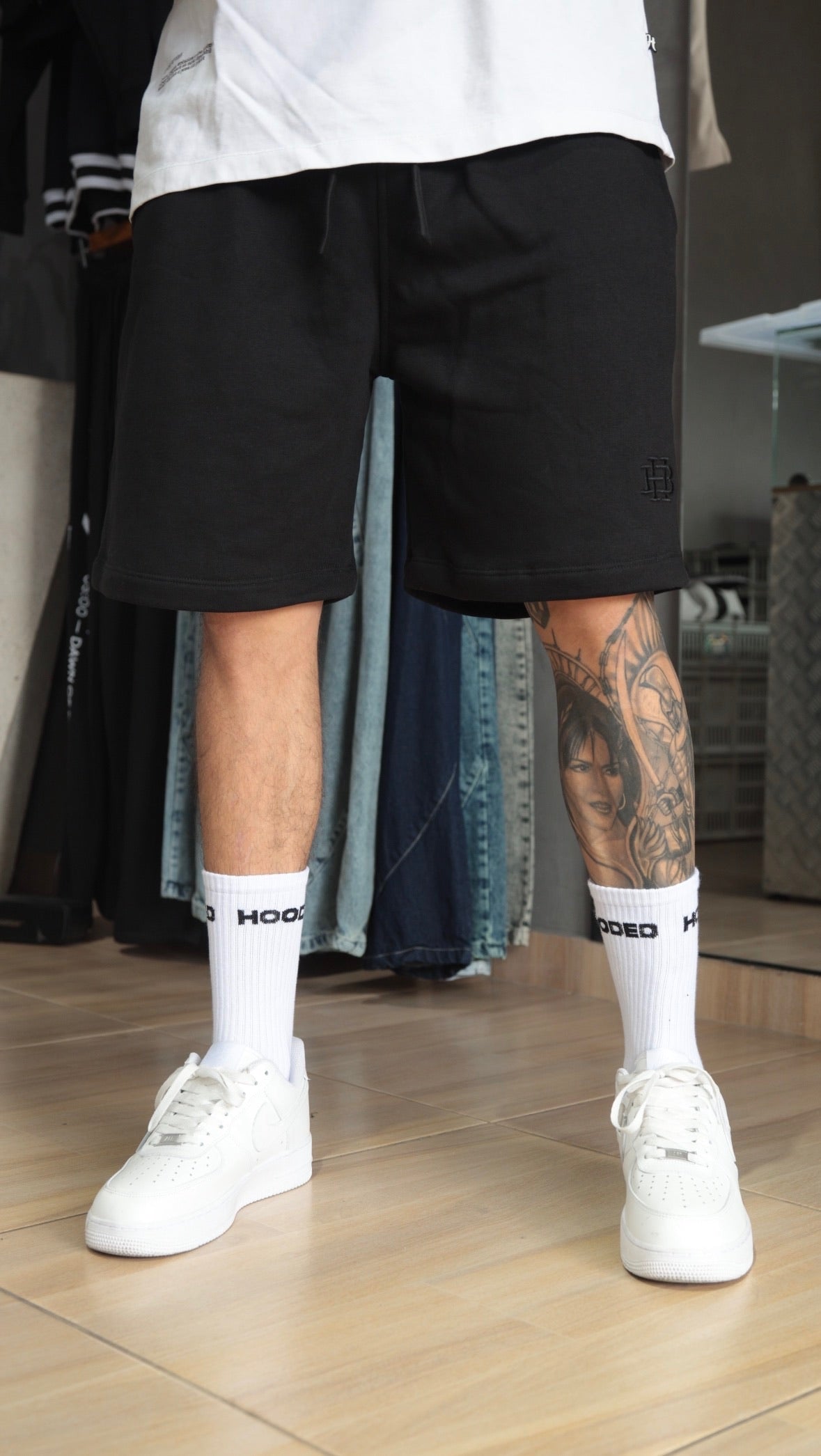 Monograma Fourt Black Short