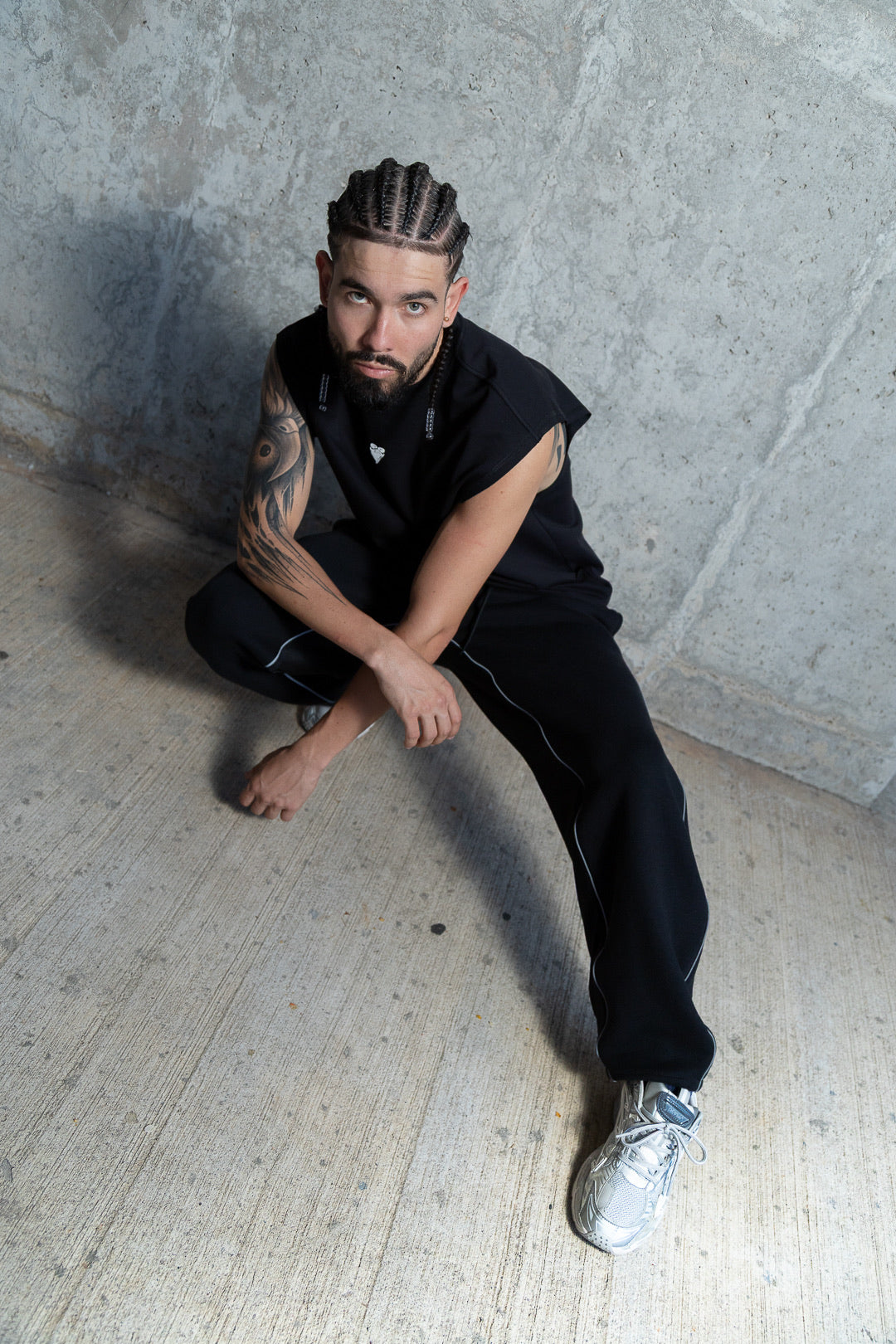Vena Reflective Black Sweatpants