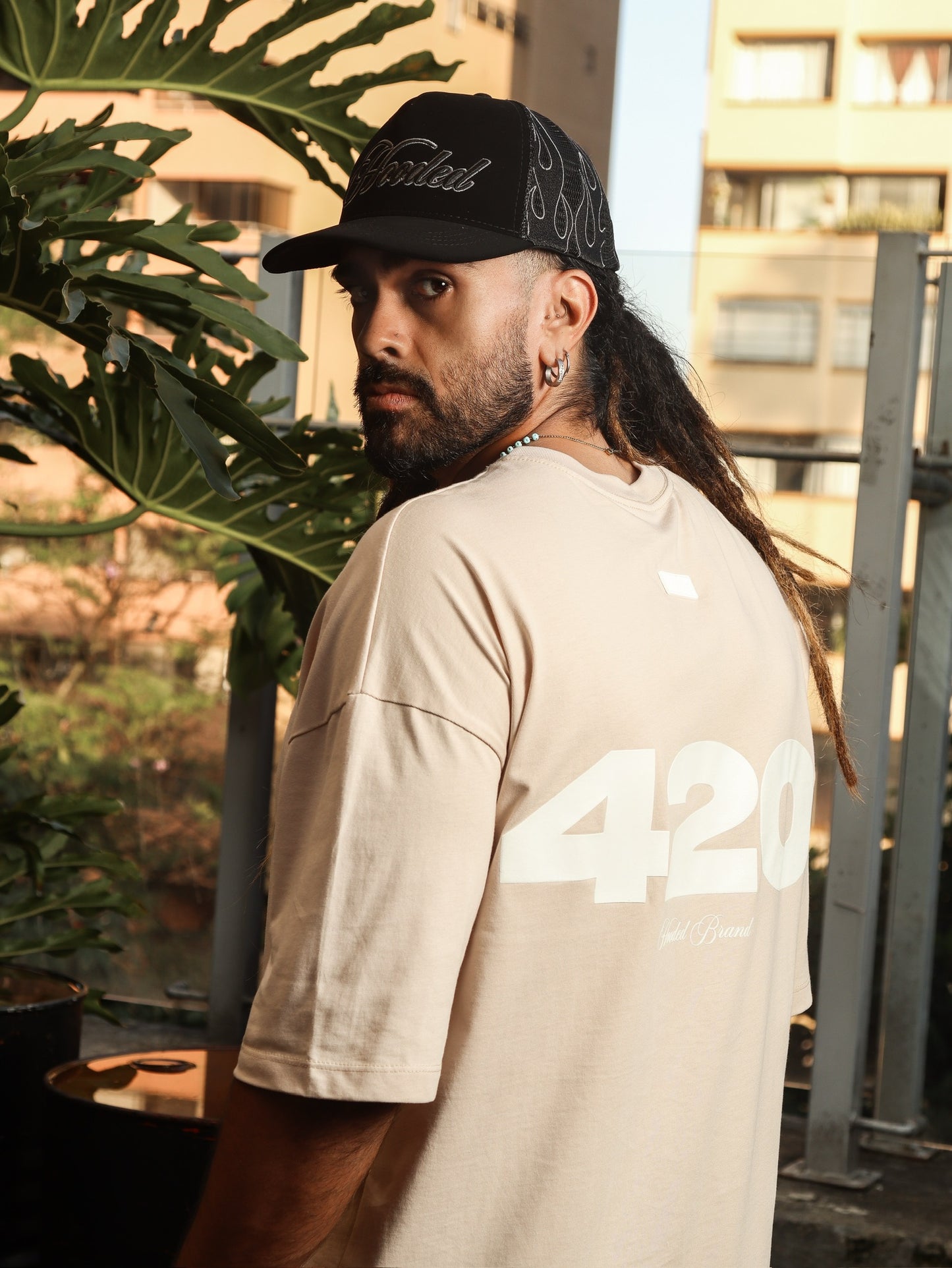 420 Hooded Brand Curuva T-Shirt